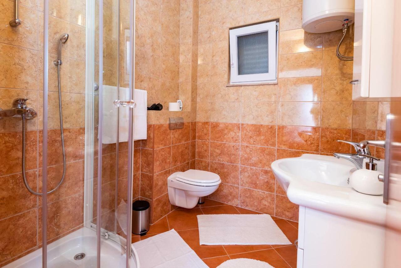 Apartmani Marina Klek Buitenkant foto