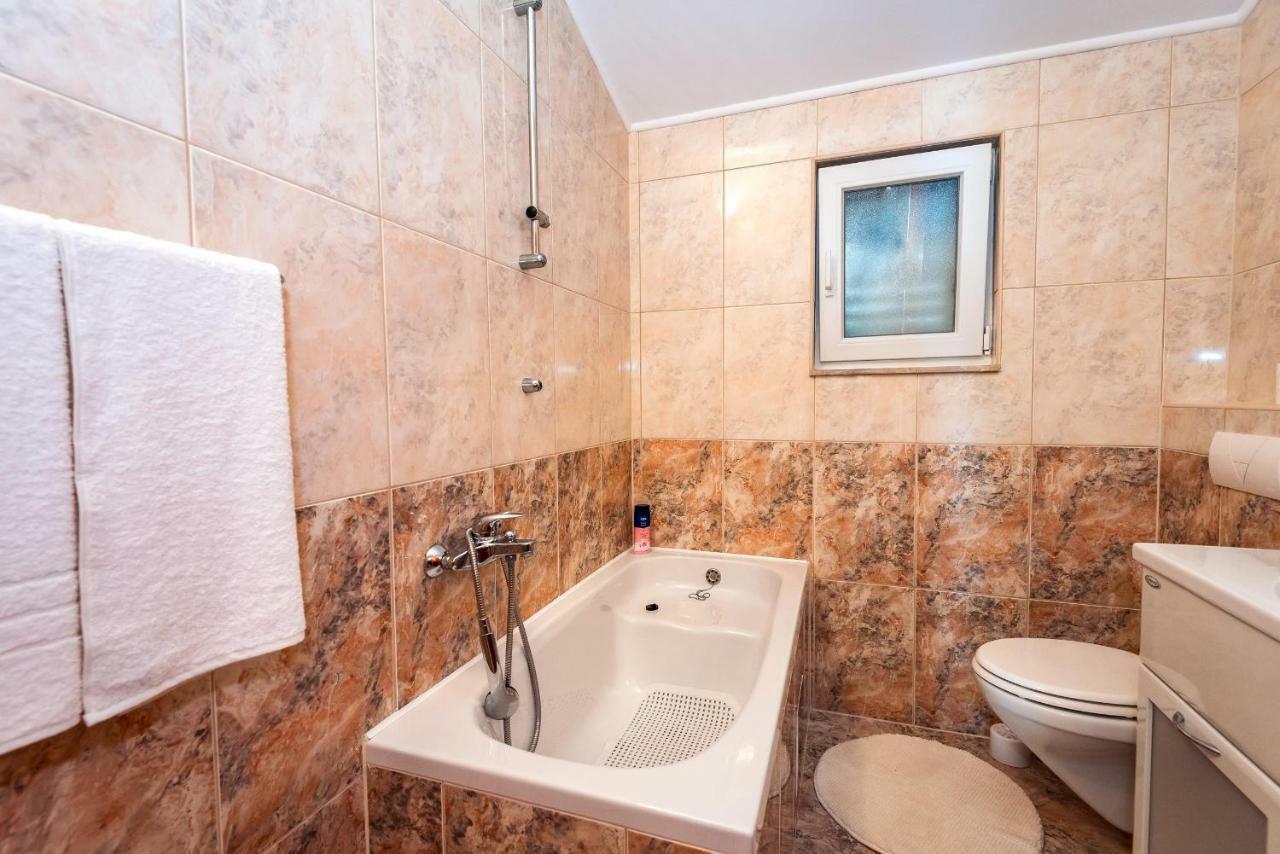 Apartmani Marina Klek Buitenkant foto