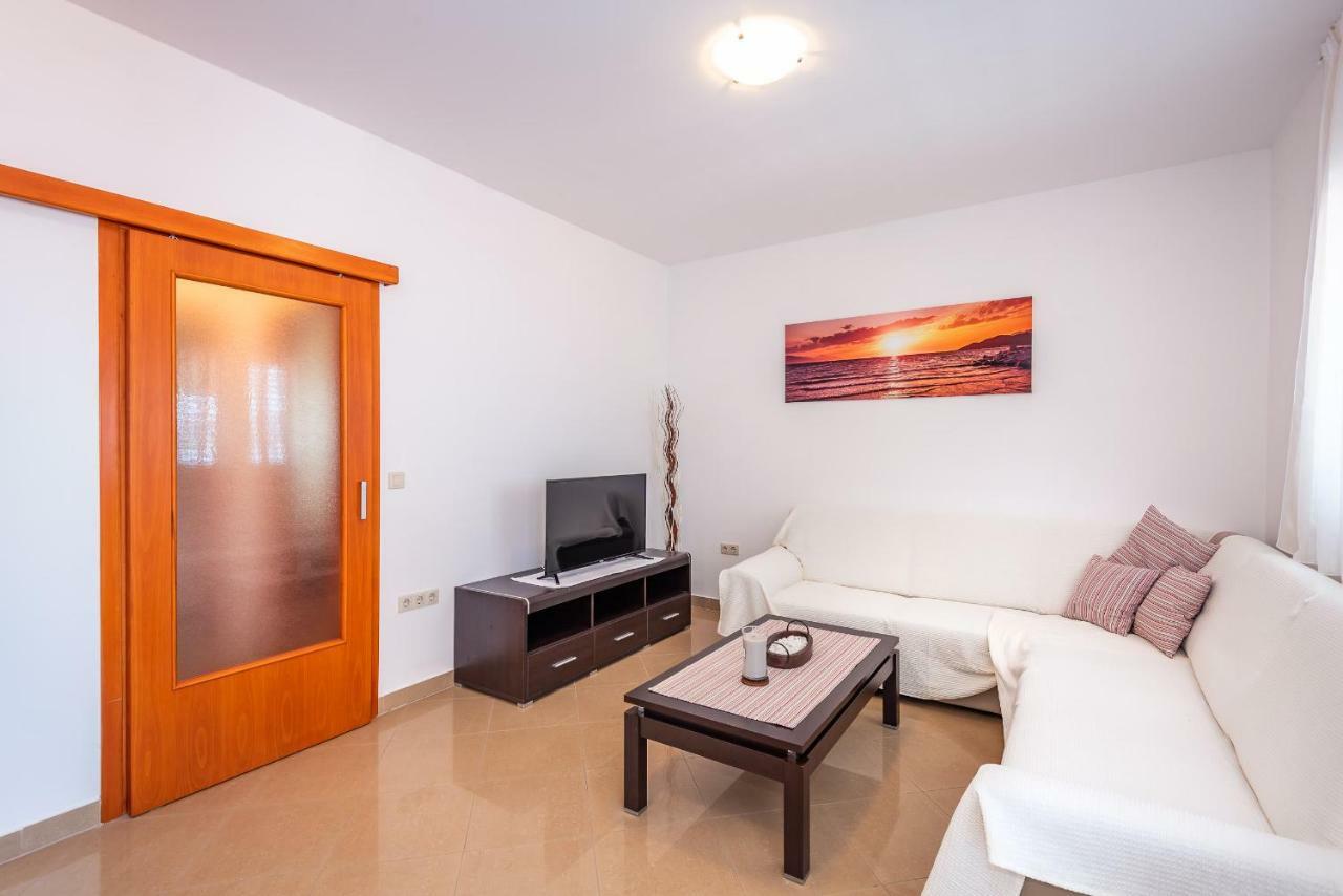 Apartmani Marina Klek Buitenkant foto