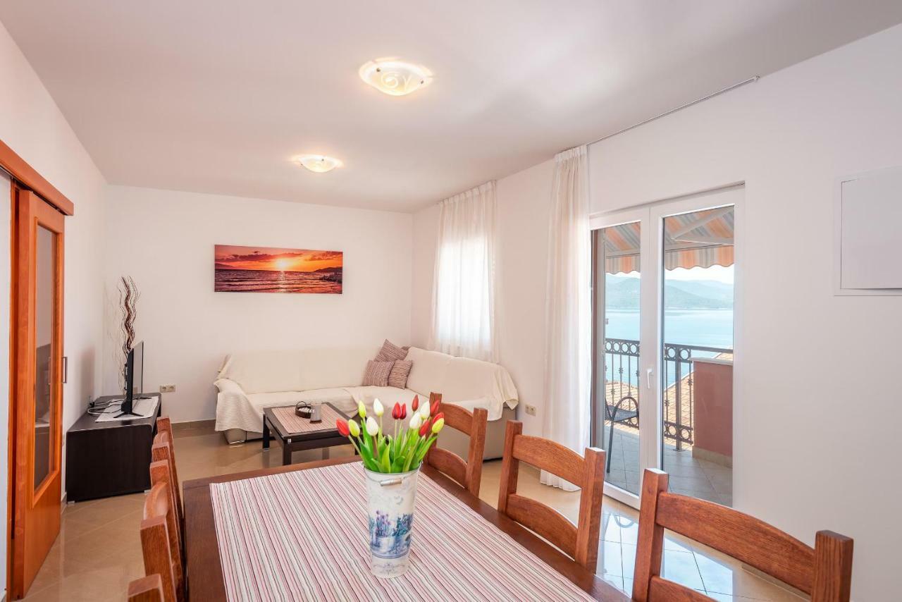 Apartmani Marina Klek Buitenkant foto