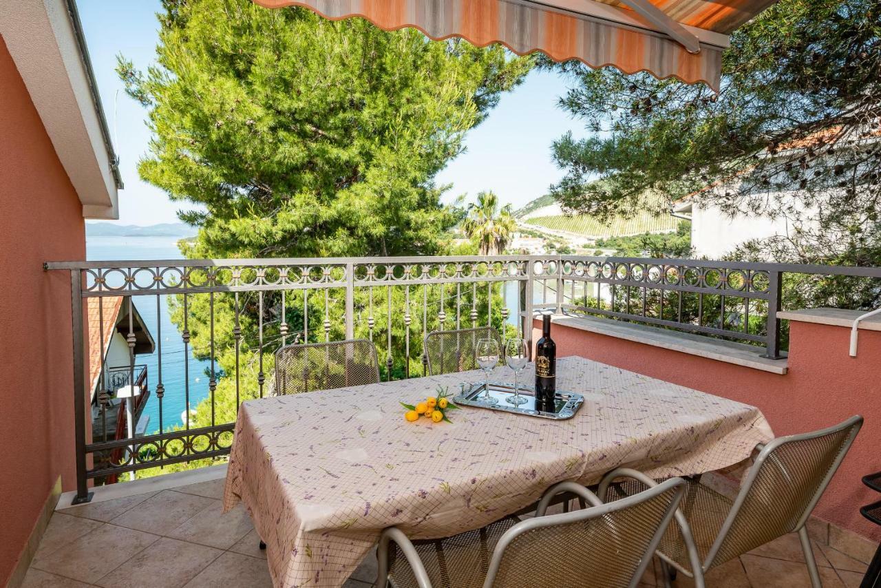 Apartmani Marina Klek Buitenkant foto